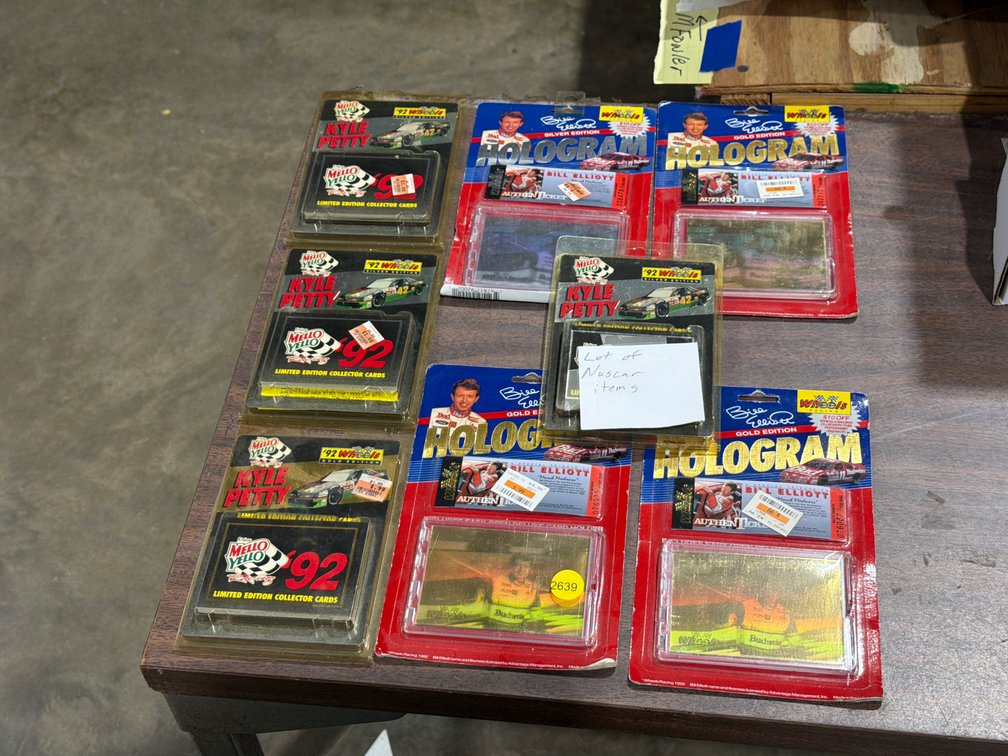 LOT OF NASCAR ITEMS
