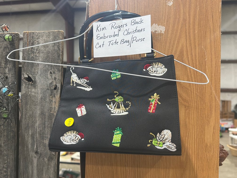 KIM ROGERS BLACK EMBROIDERED CHRISTMAS CAT PURSE