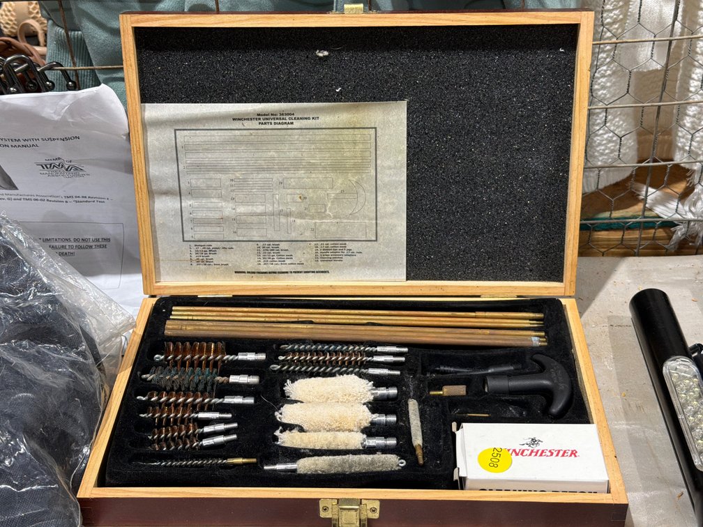 GUN CLEANING KIT- ALL CALIBERS