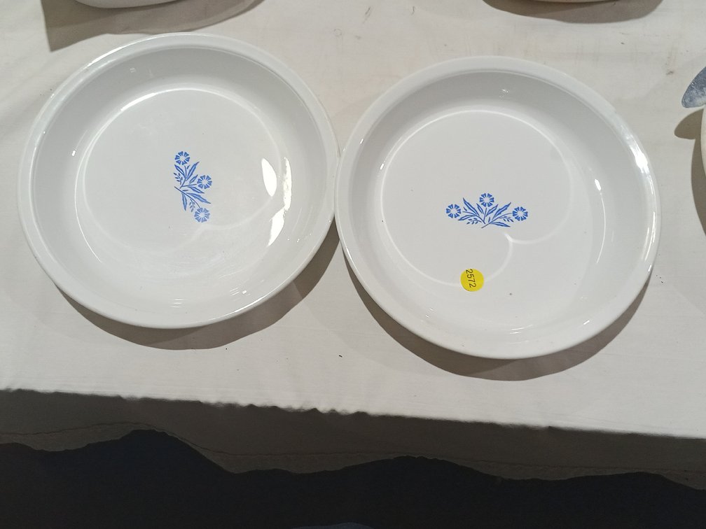 (2) CORNFLOWER CORNING WARE PIE PLATES