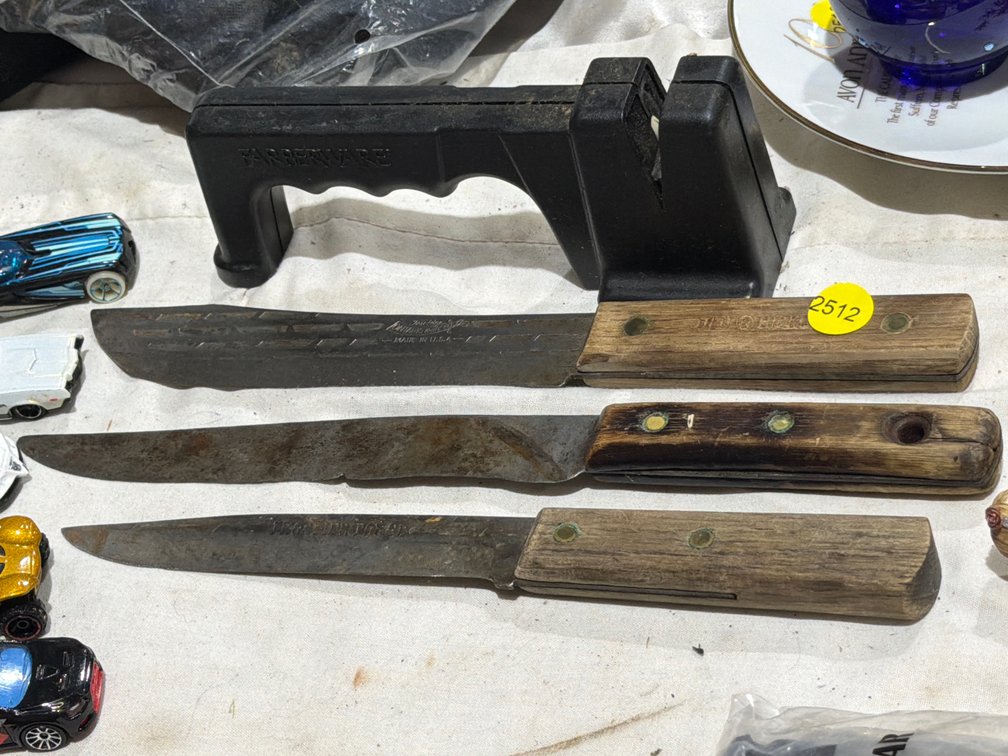 (3) VINTAGE WOOD HANDLED KNIVES WITH SHARPENER