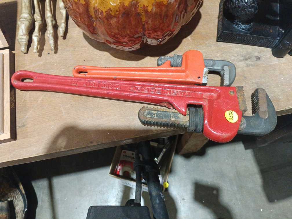 (2) PIPE WRENCHES