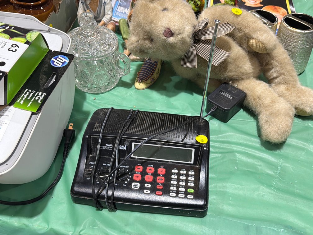 WHISTLER SCANNER W/ RADIO