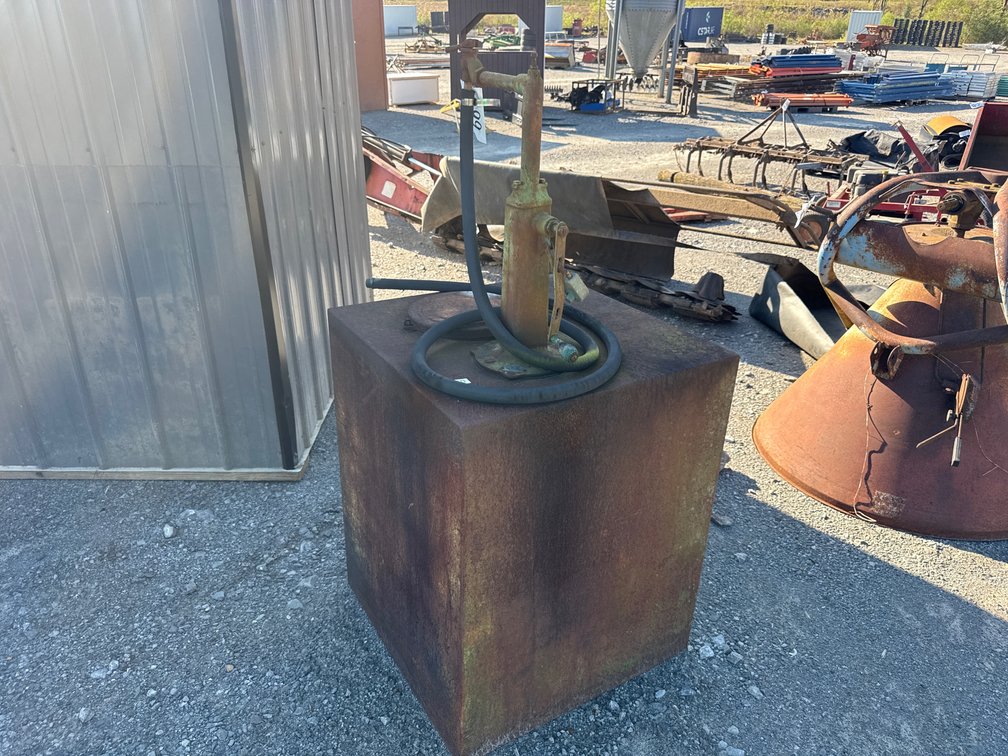 SQUARE TANK