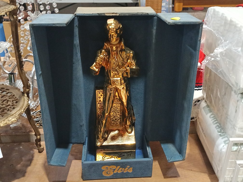 VINTAGE 1977 ELVIS WHISKEY DECANTER
