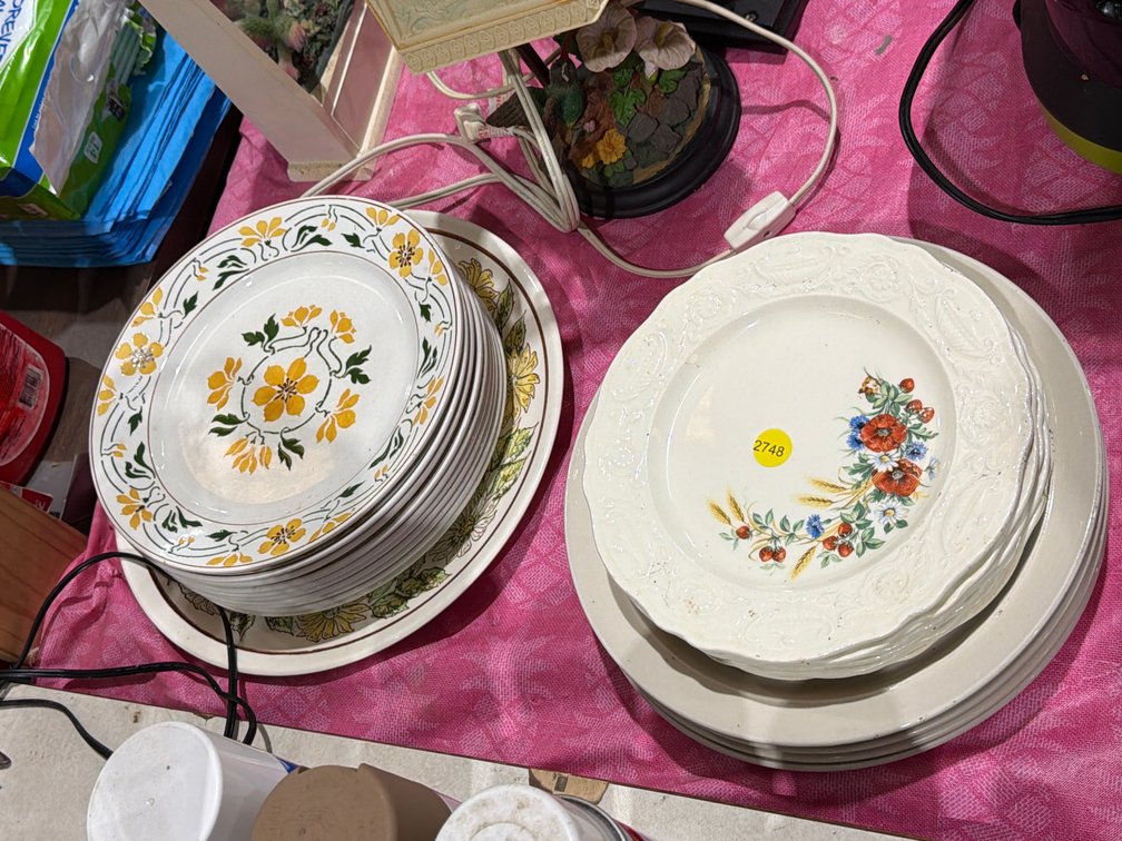 STONEWARE PLATES, STEUBERVILLE PLATES, ETC.