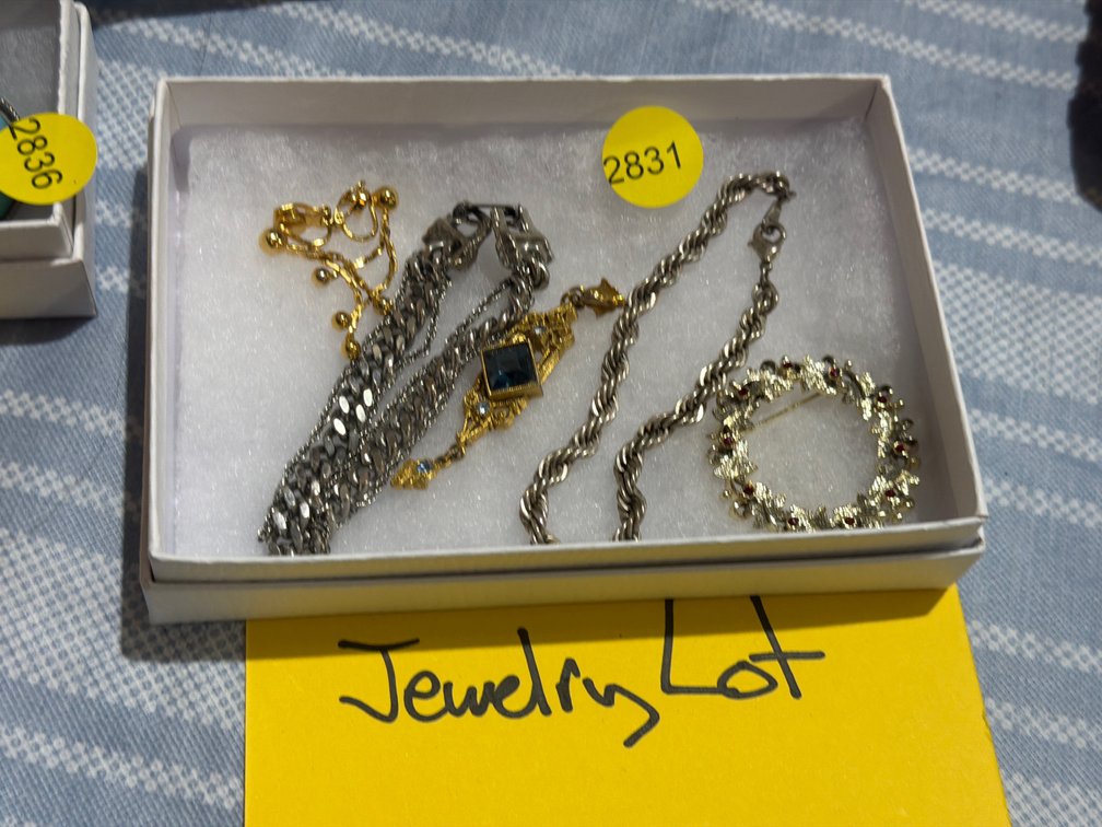 LOT OF JEWELRY