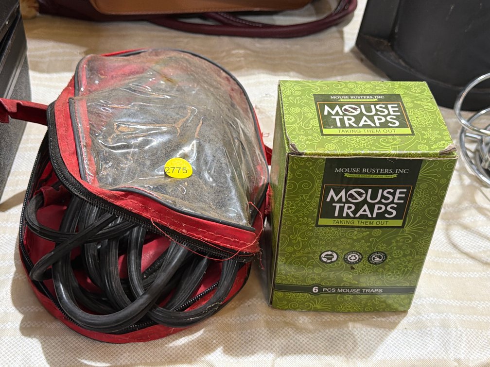 JUMPER CABLES, MOUSE TRAPS