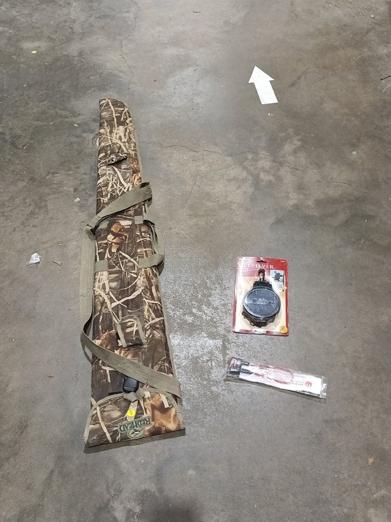 HEAD HEAD GUN CASE, GUN AND BOW RETRIEVER AND LOCK