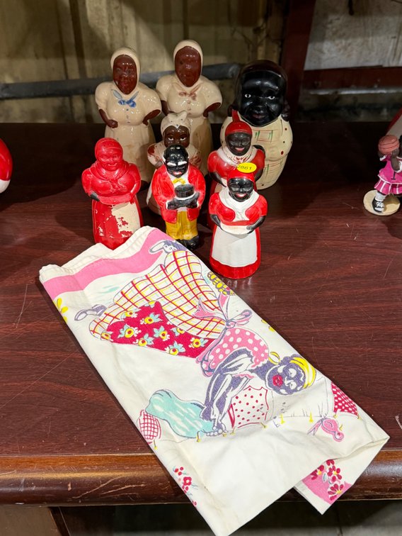 AMERICANA FIGURINES, S/P SHAKERS, ETC.
