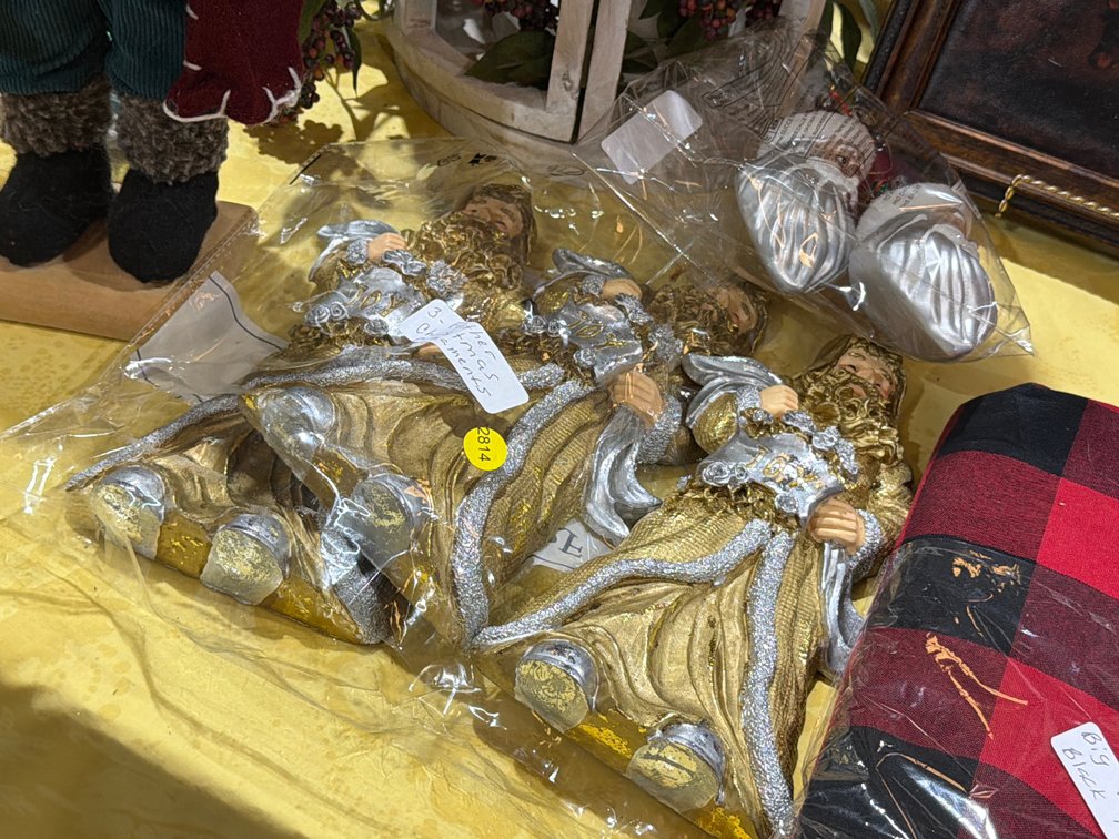 SANTA AND FATHER CHRISTMAS ORNAMENTS