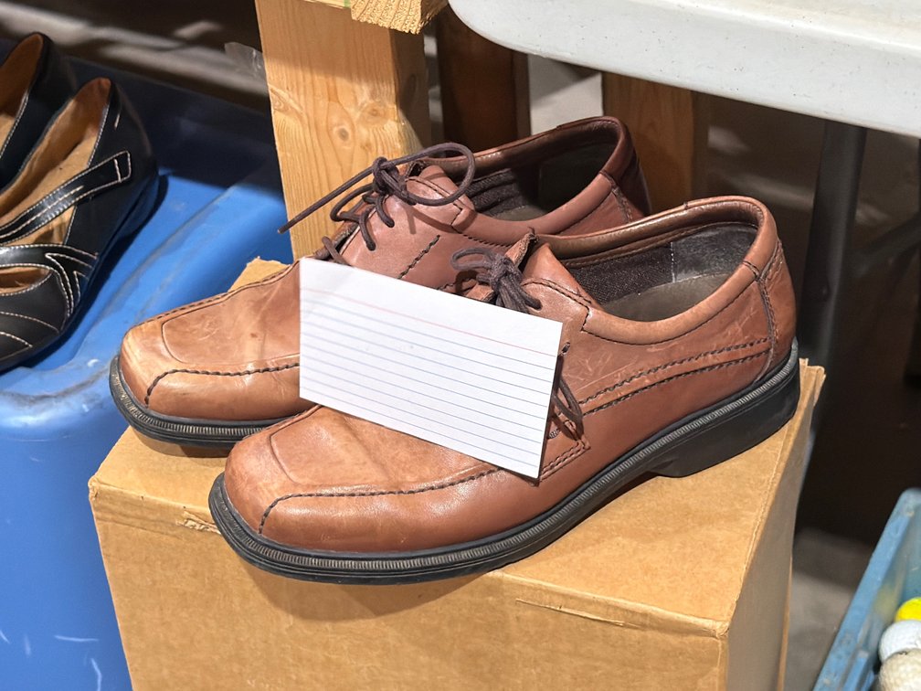 SIZE 10.5 BROWN DRESS SHOES