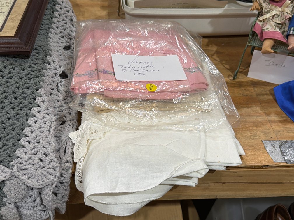 VINTAGE TABLECLOTH, PILLOWCASES, ETC.