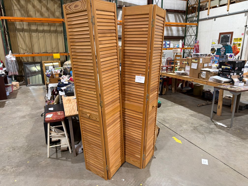 (2) BIFOLD LOUVERED DOORS