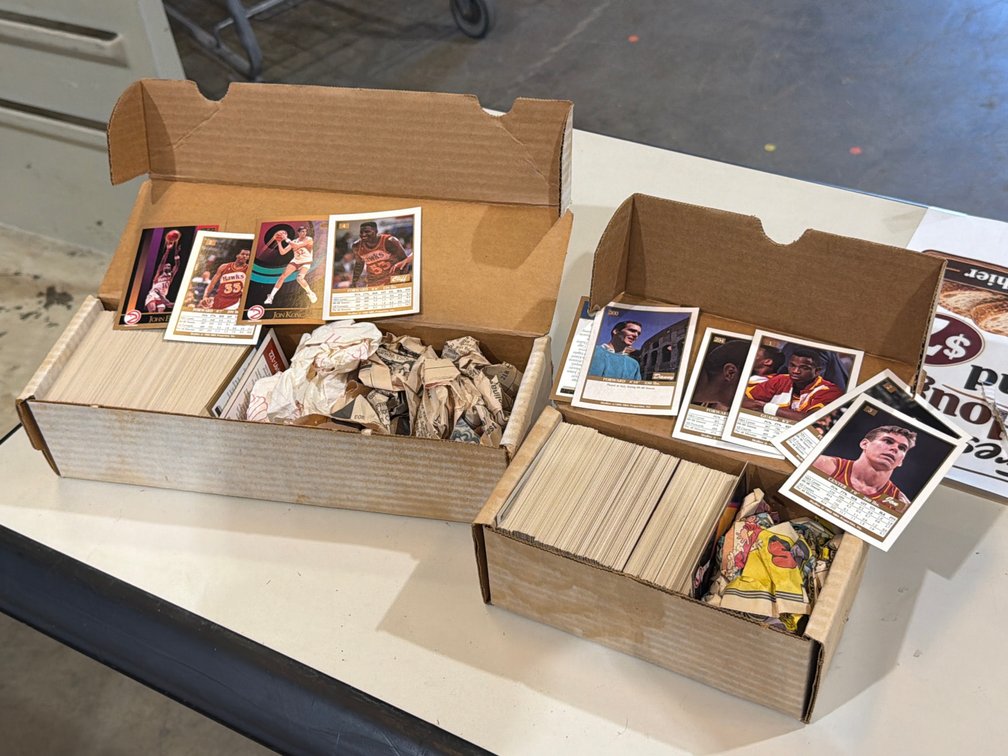 1990-91 SKY BOX BASKETBALL CARDS