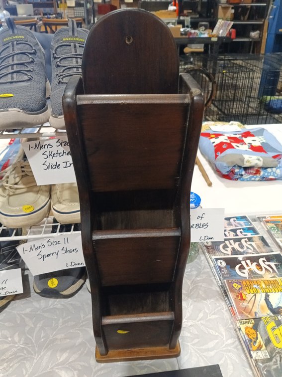 WOODEN HANGING MAIL ORGANIZER