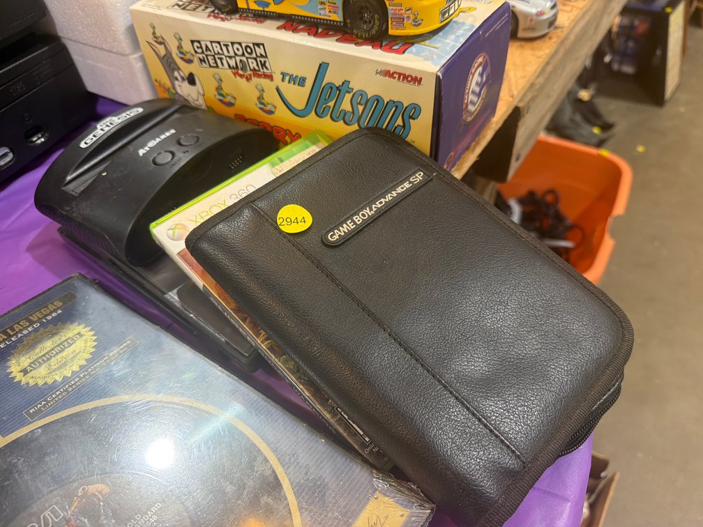 GAME BOY CASE, VIDEO GAMES, AND SEGA GENESIS CONSOLE