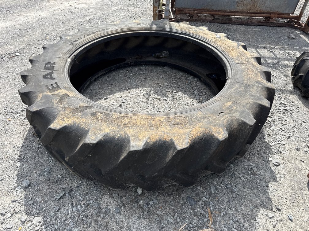 GOODYEAR 480/80R50 RADIAL TIRE