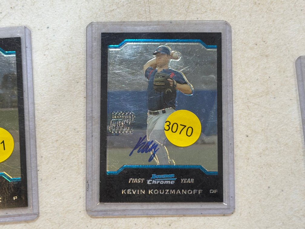 KEVIN KOUZMANOFF AUTOGRAPHED BASEBALL CARD