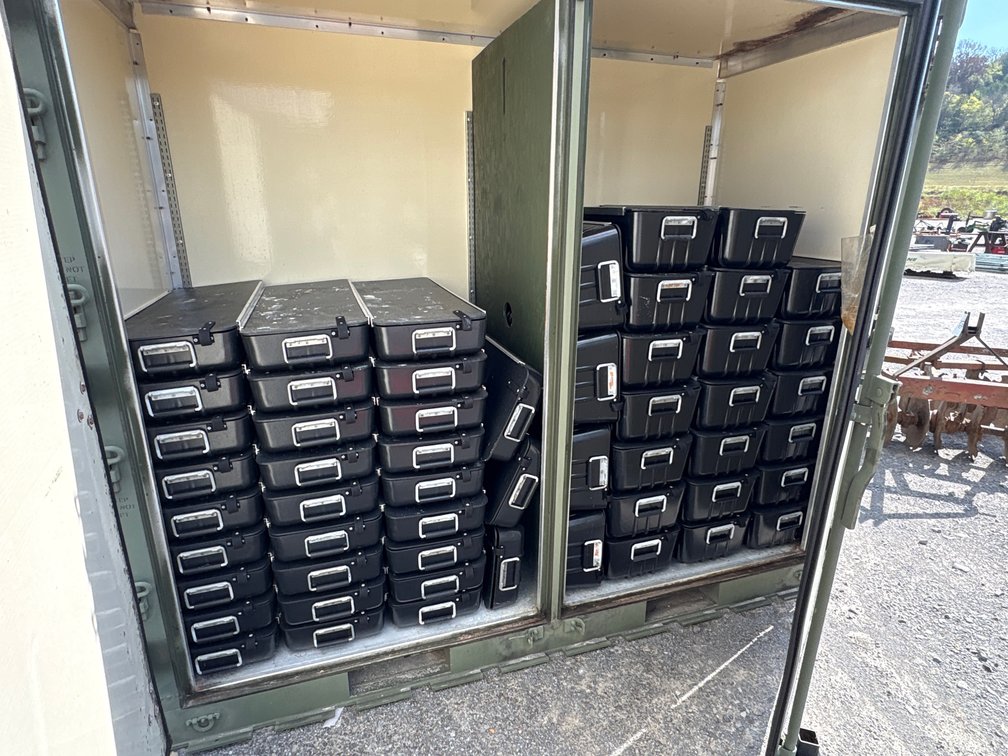 LOT OF PLASTIC STORAGE CASES