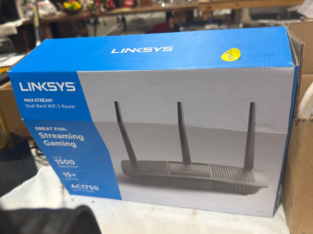 LINKSYS INTERNET ROUTER