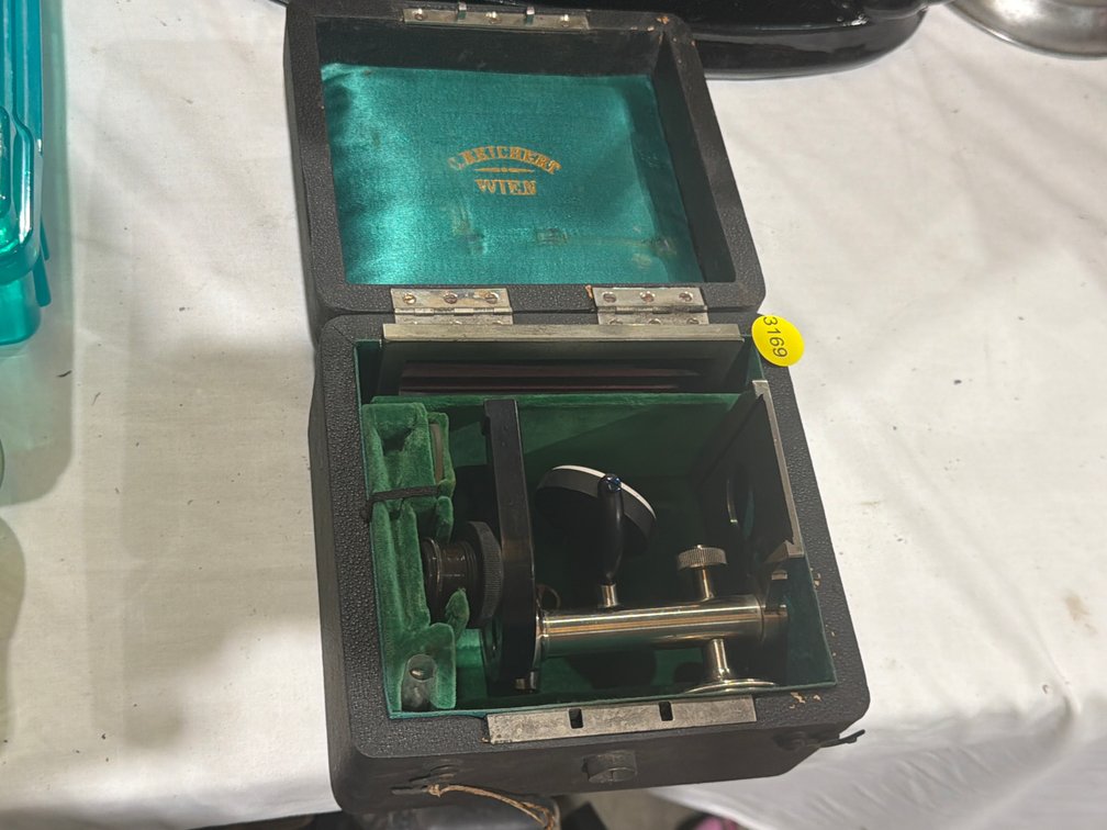 VINTAGE REICHERT MICROSCOPE