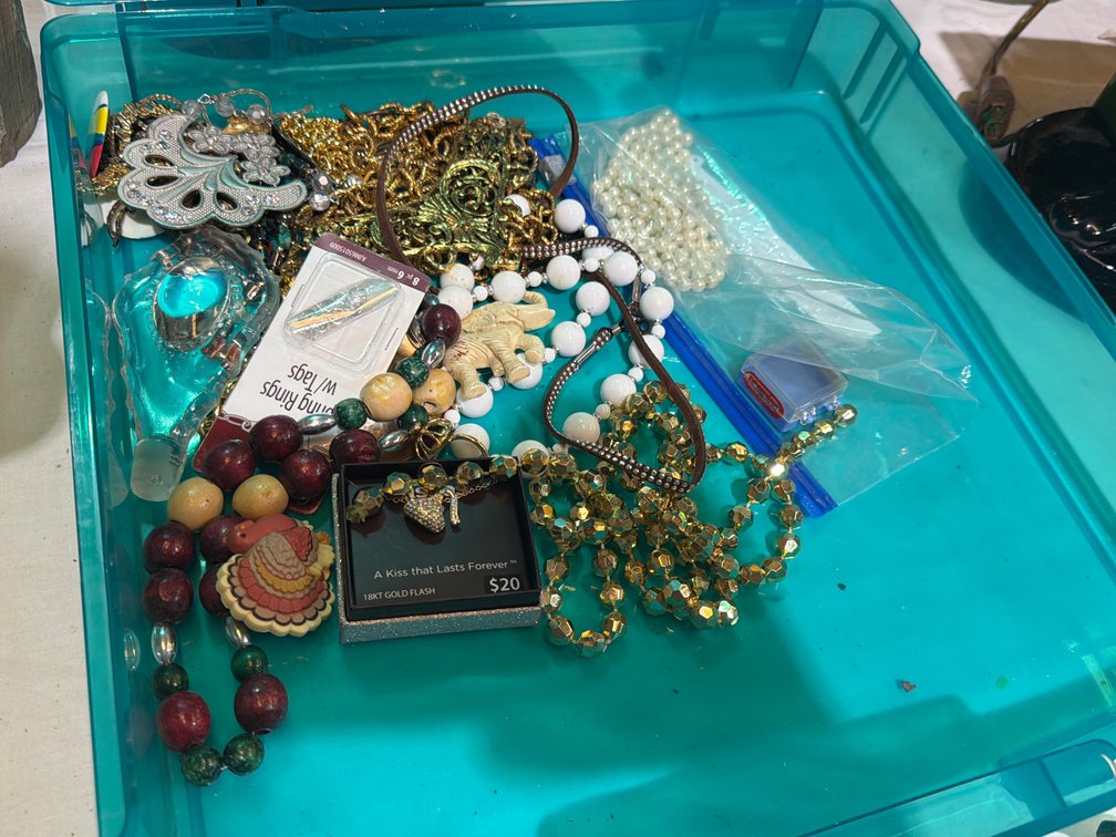 BOX OF JEWELRY