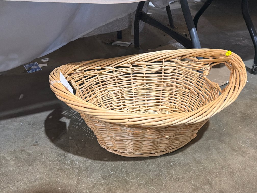 BASKET