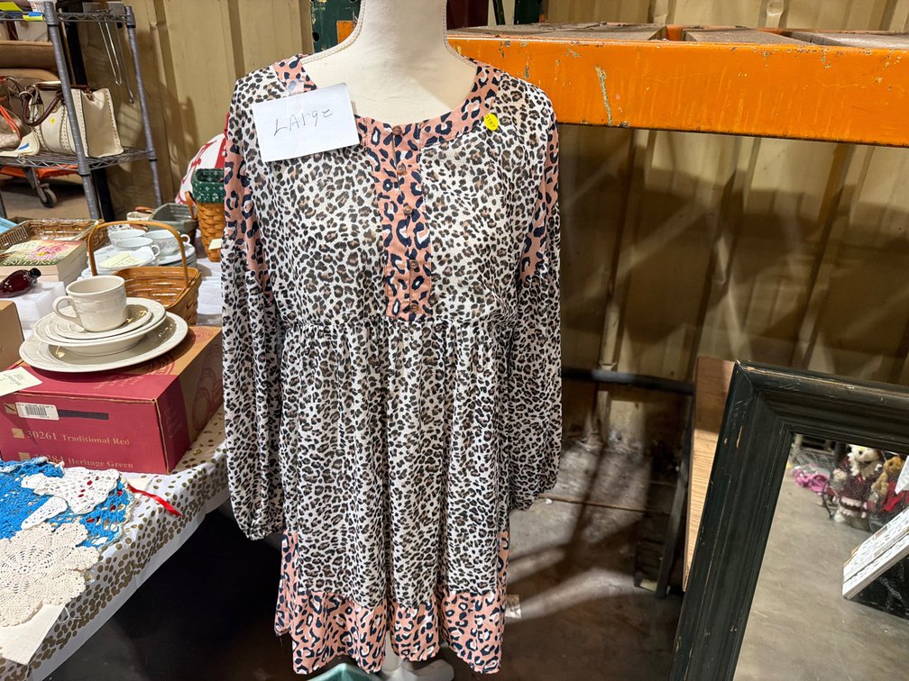 WOMENS DRESS