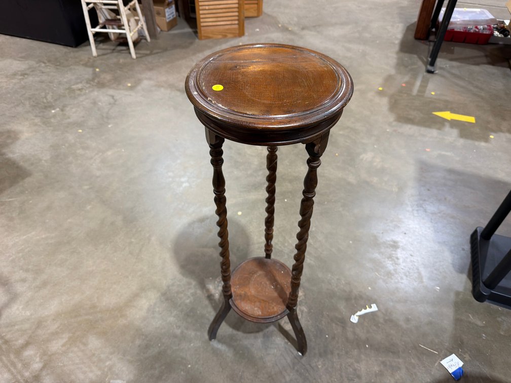 PLANT STAND 12”X39”