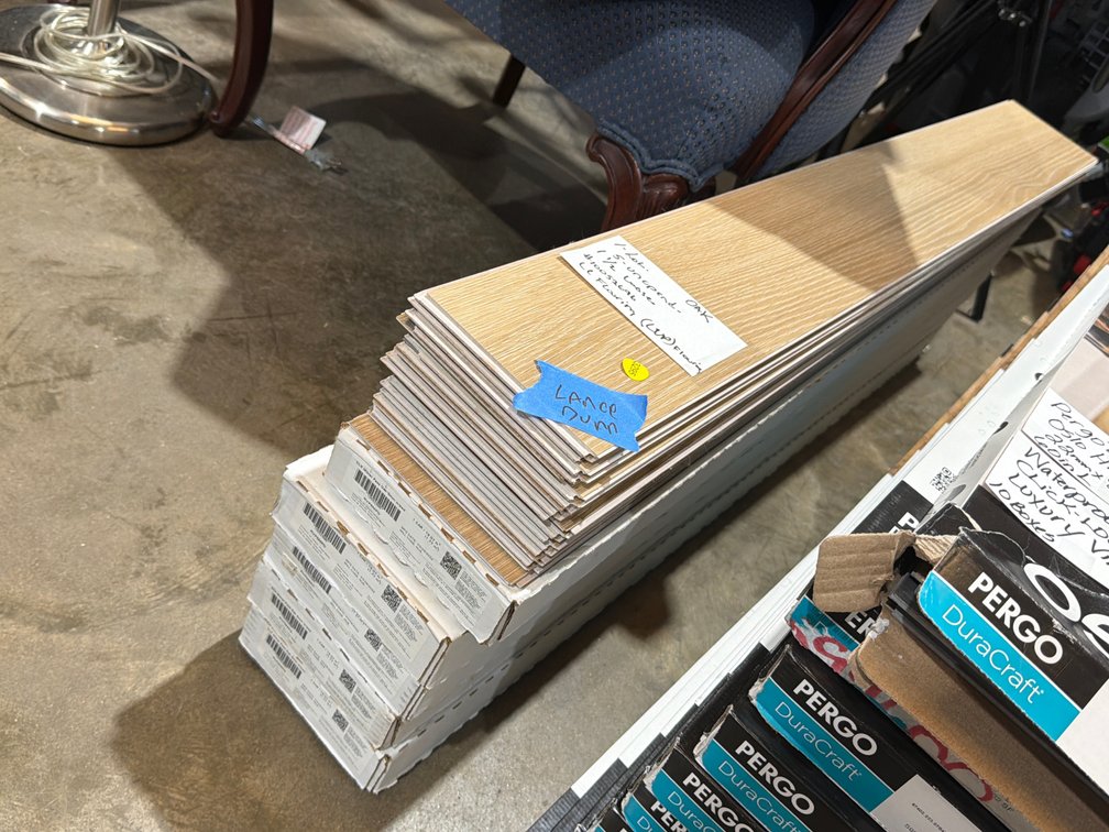 5 UNOPENED BOXES OF FLOORING