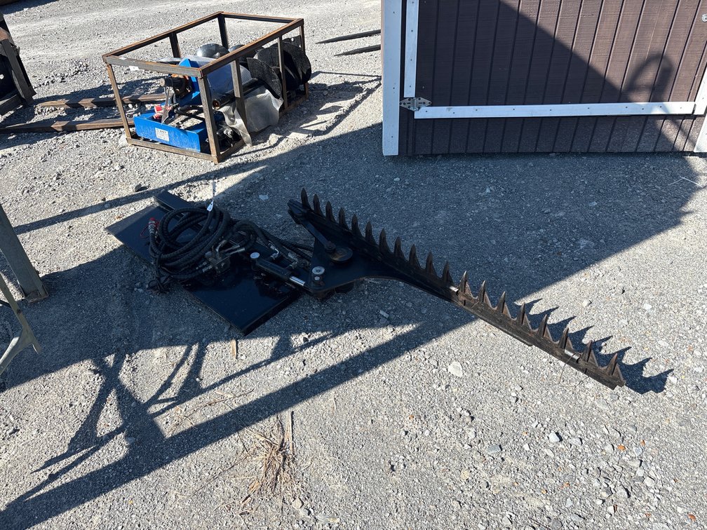 SKID STEER SICKLE MOWER