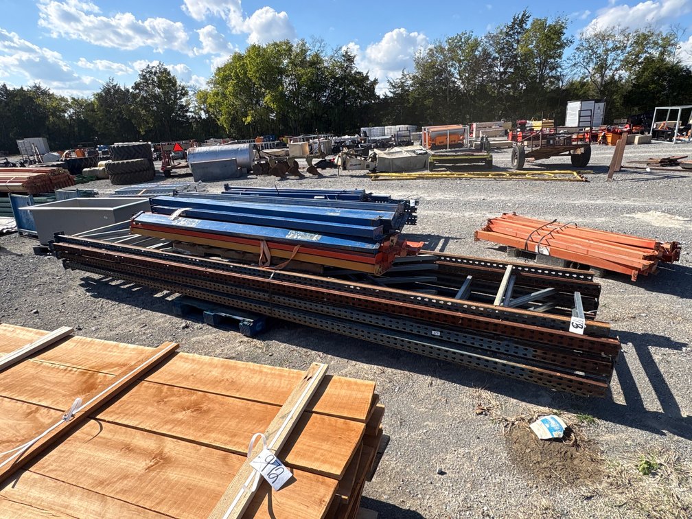 LOT OF PALLET RACKING