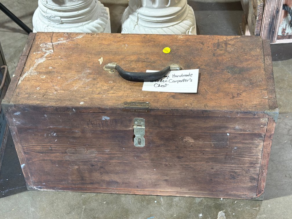 VINTAGE HANDMADE WOODEN CARPENTER CHEST