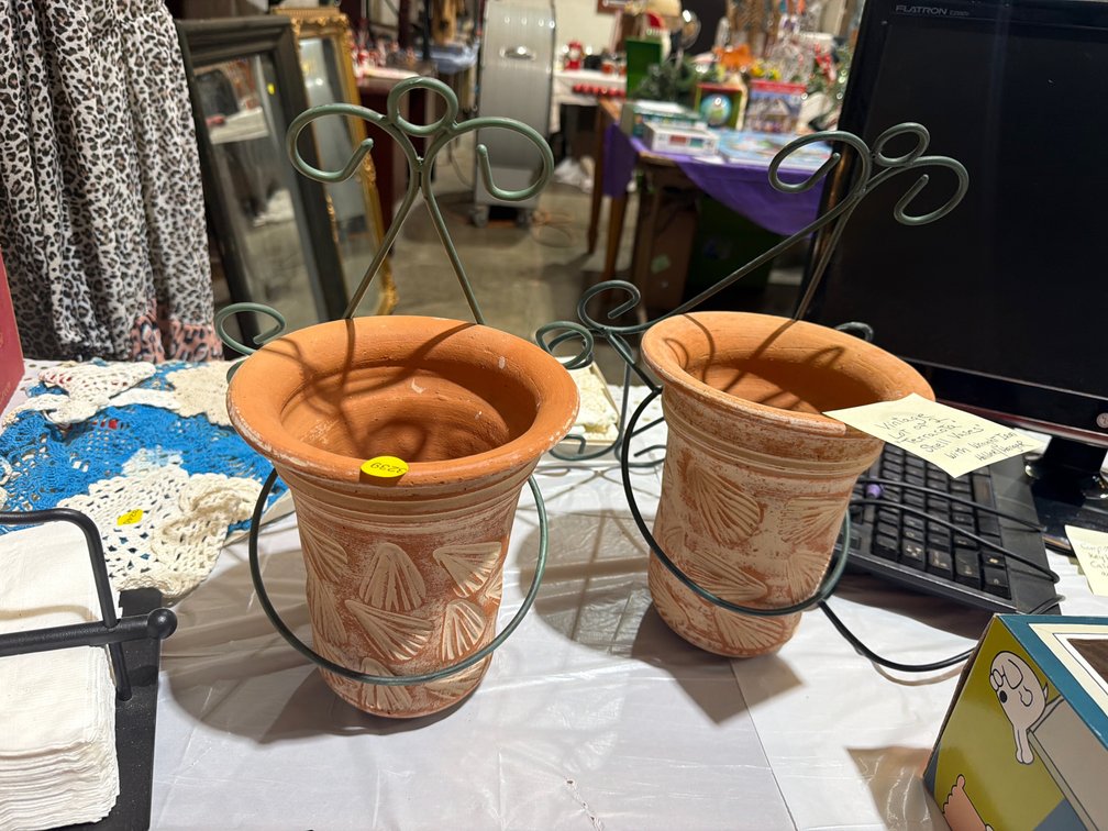 2 TERRA-COTTA SHELL VASES AND HANGERS