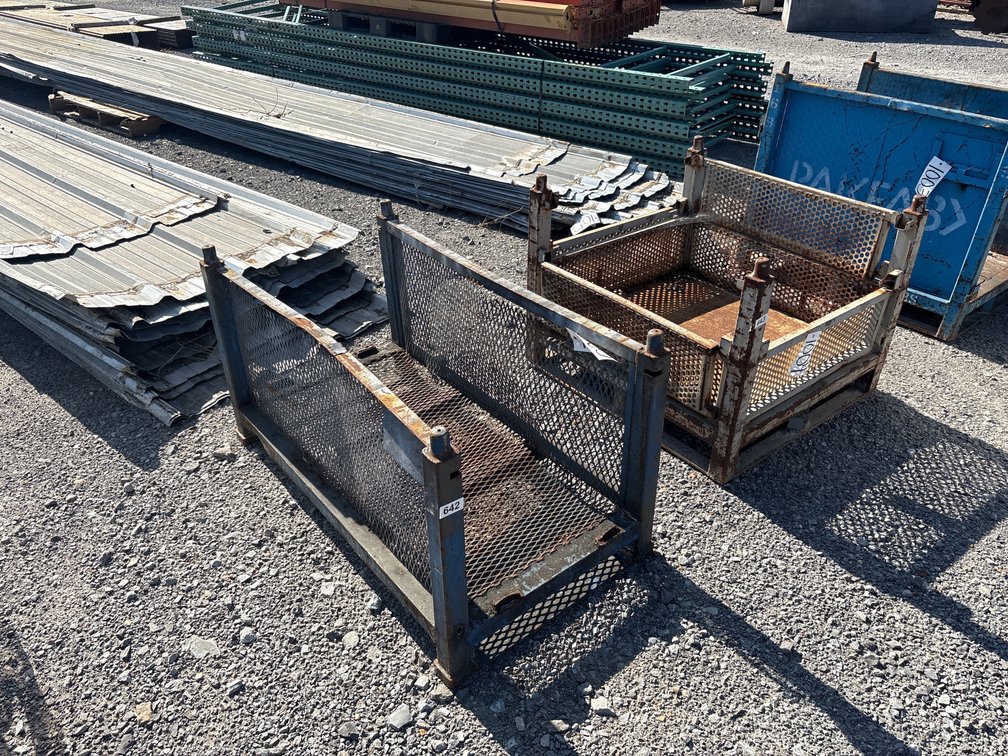 METAL CRATE