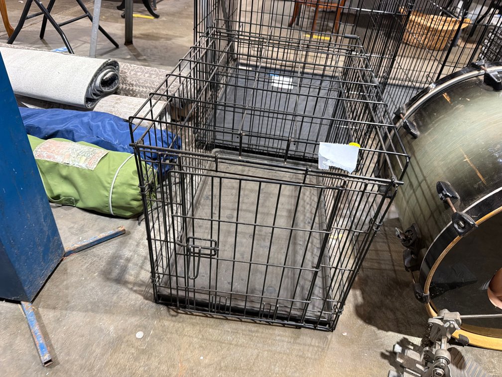 PET CRATE 29”X19”X22”