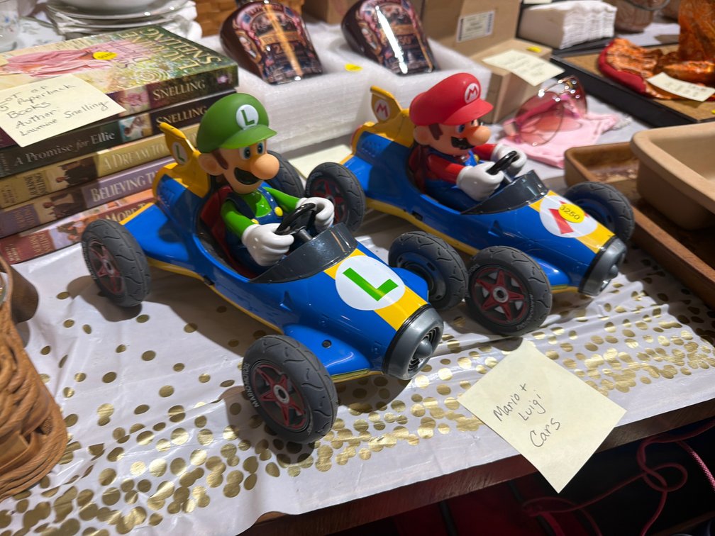 MARIO AND LUIGI CARS