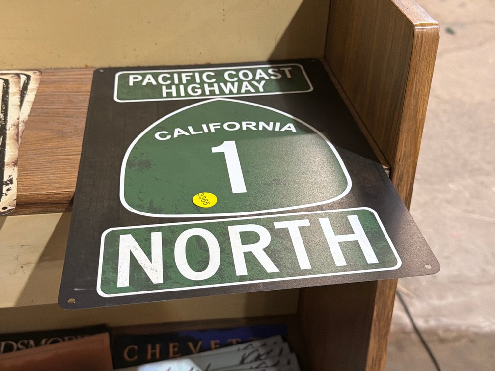 CALIFORNIA 1 NORTH SIGN