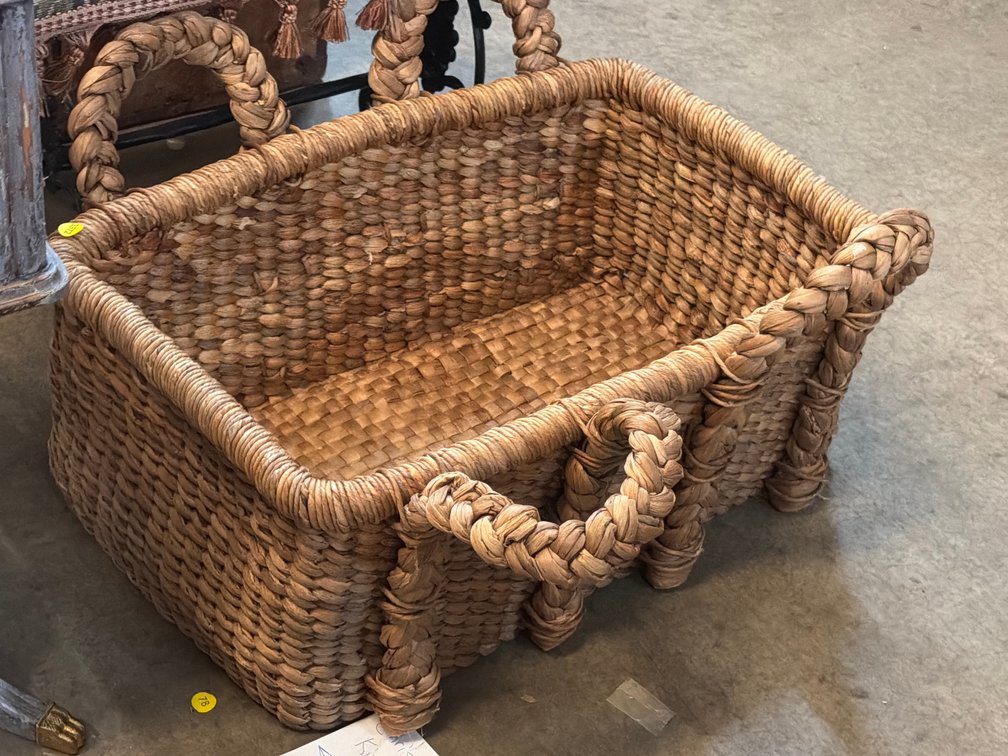 BASKET