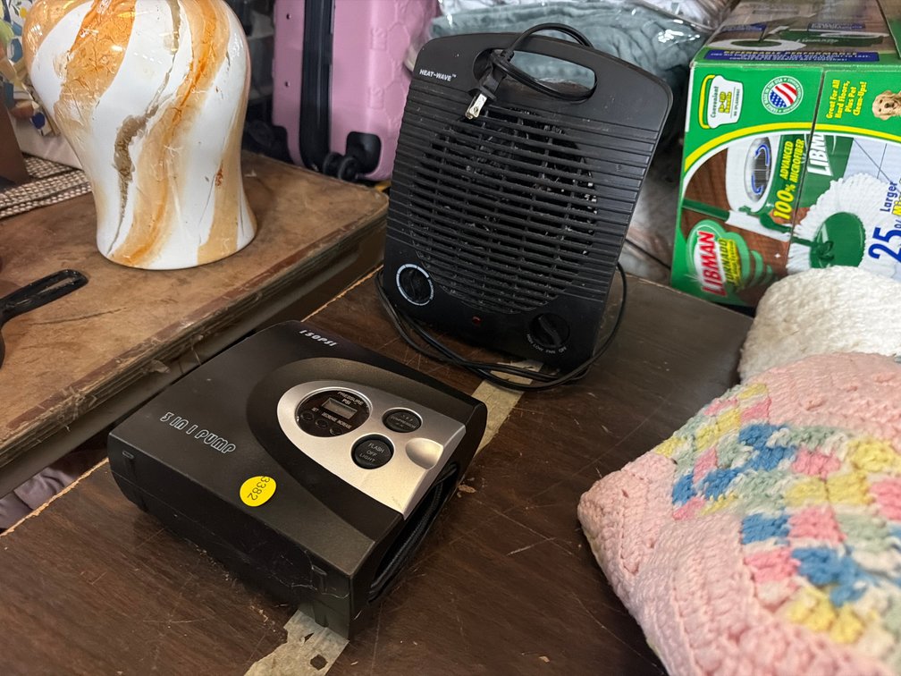 HEATER AND AIR PUMP