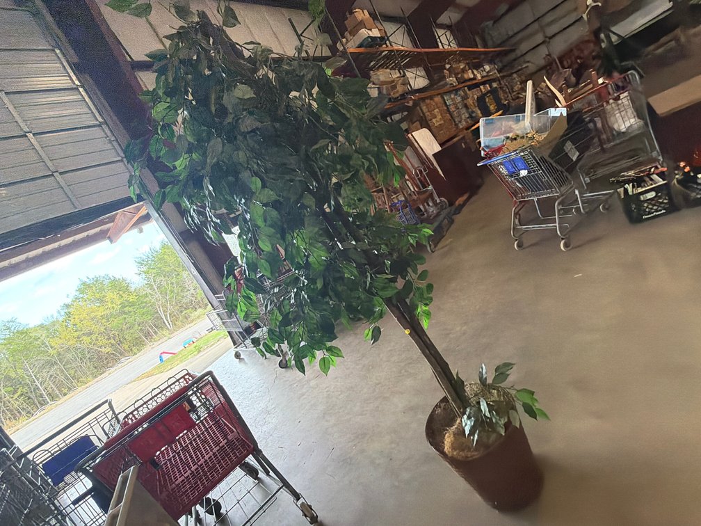 ARTIFICIAL TREE