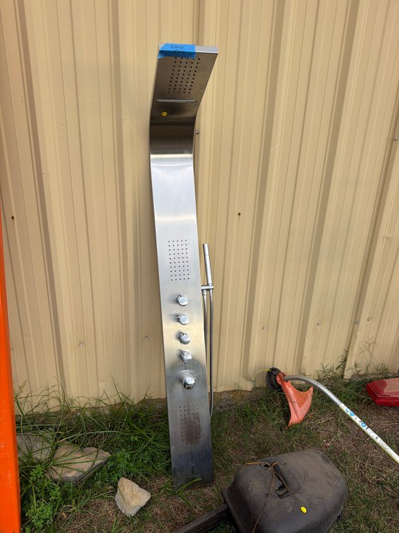 STAINLESS SHOWER HEAD SYSTEM