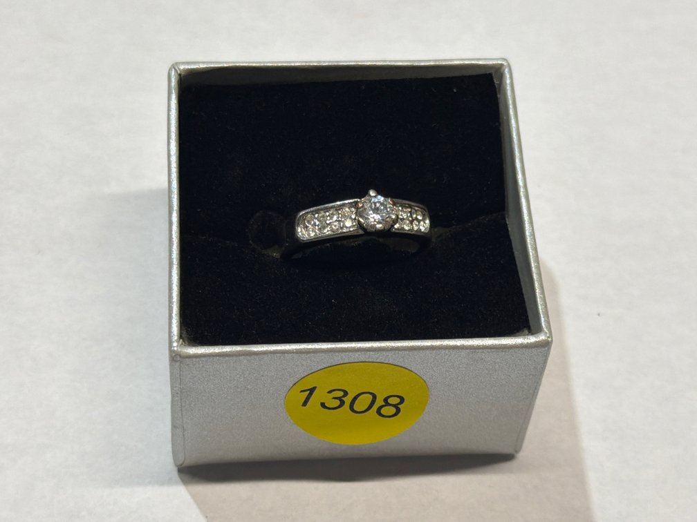 RING SIZE 7