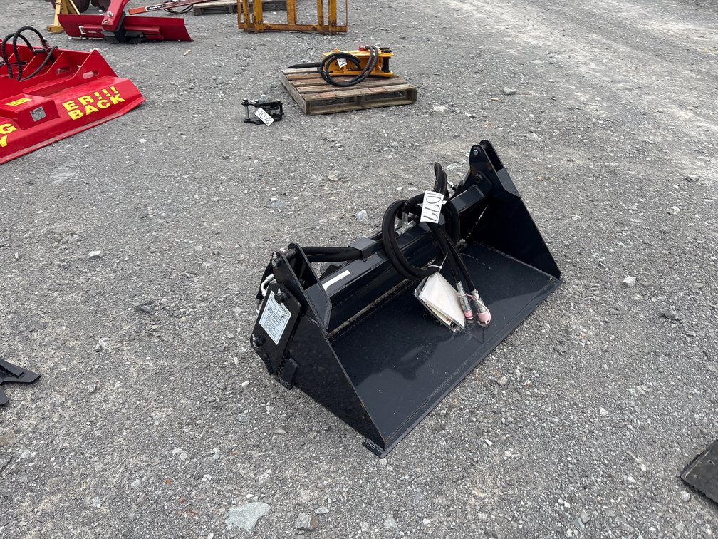 MINI SKID STEER 4 N 1 BUCKET