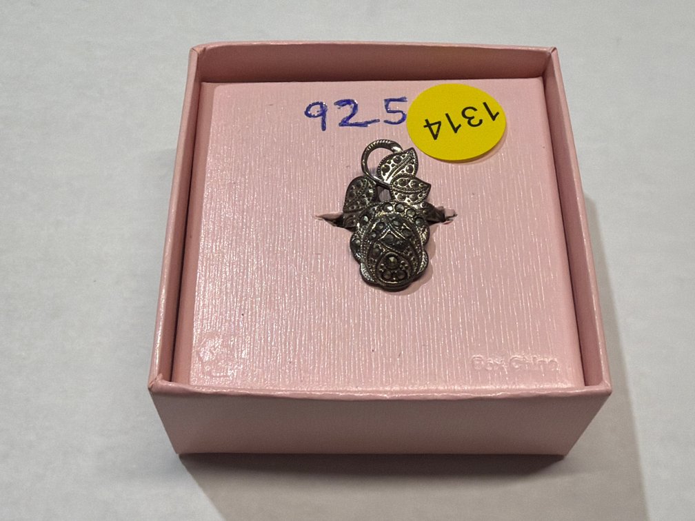 STERLING RING SIZE 6