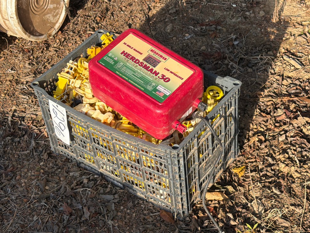 ELECTRIC FENCE CHARGER & POST INSULATORS