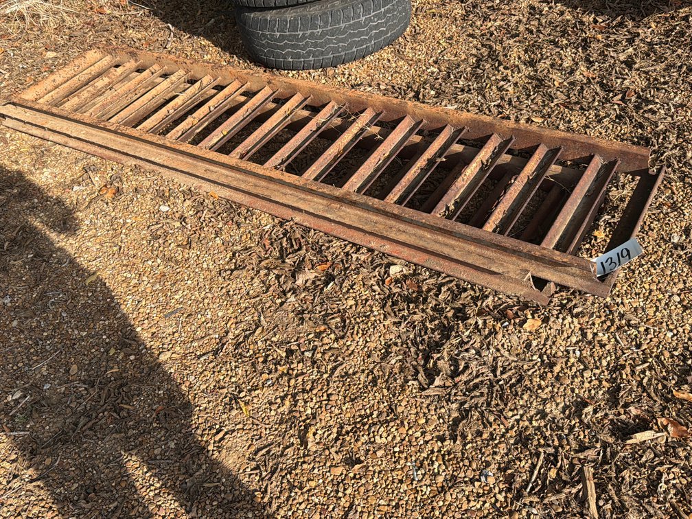 TWO METAL TRAILER RAMPS 8FT