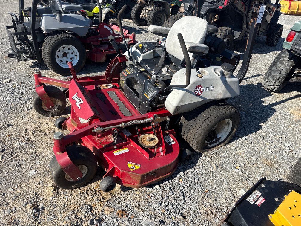 EX MARK LAZER Z ZERO TURN MOWER
