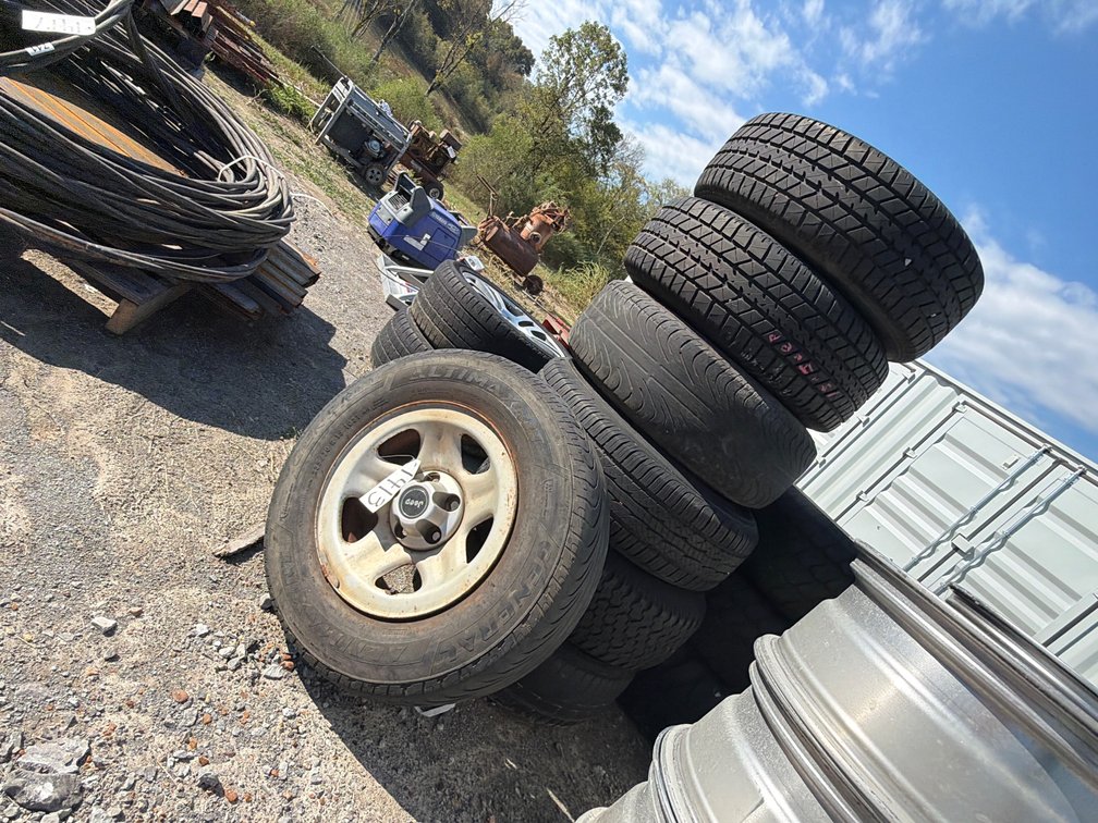(7) JEEP RIMS AND VARIOUS TIRES